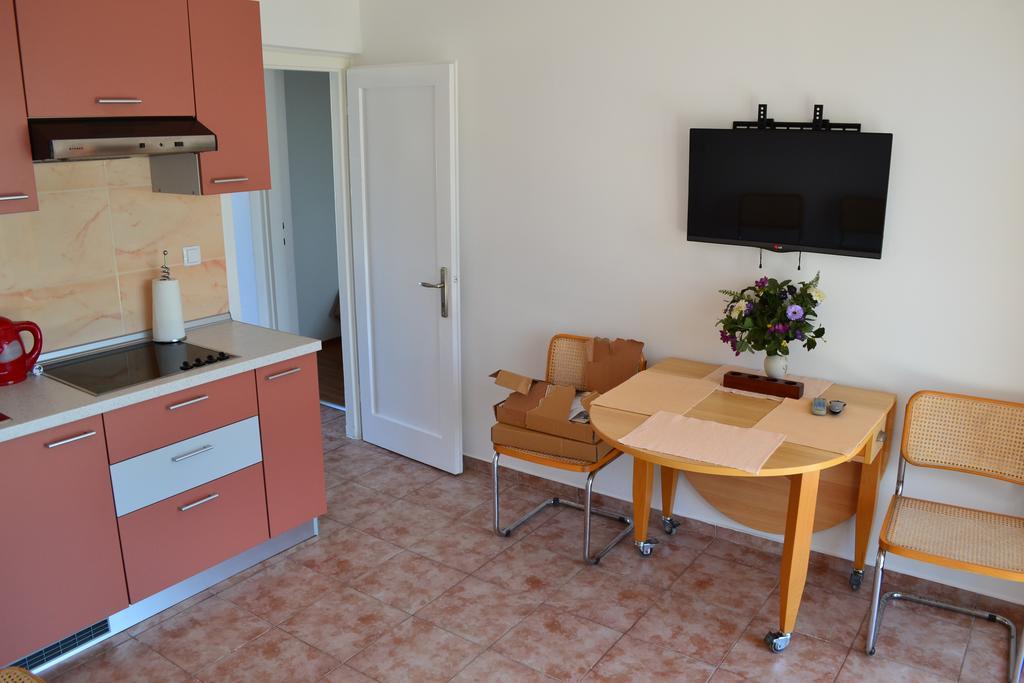Apartments Lungomare Umag Cameră foto