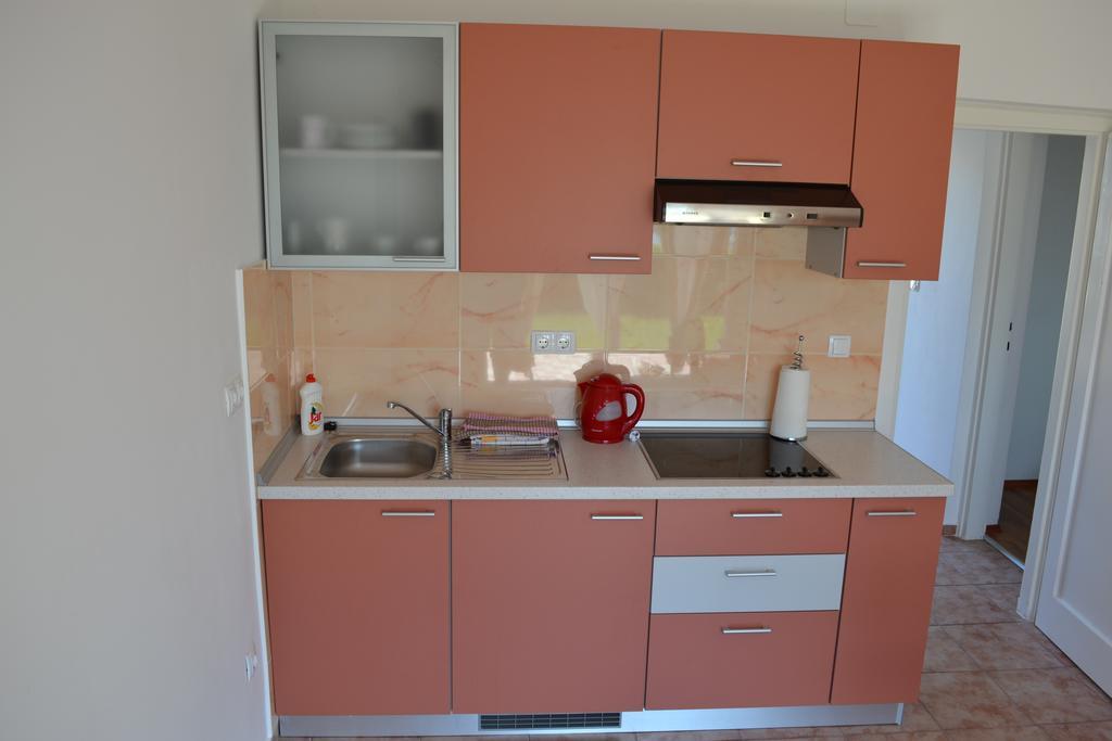 Apartments Lungomare Umag Cameră foto