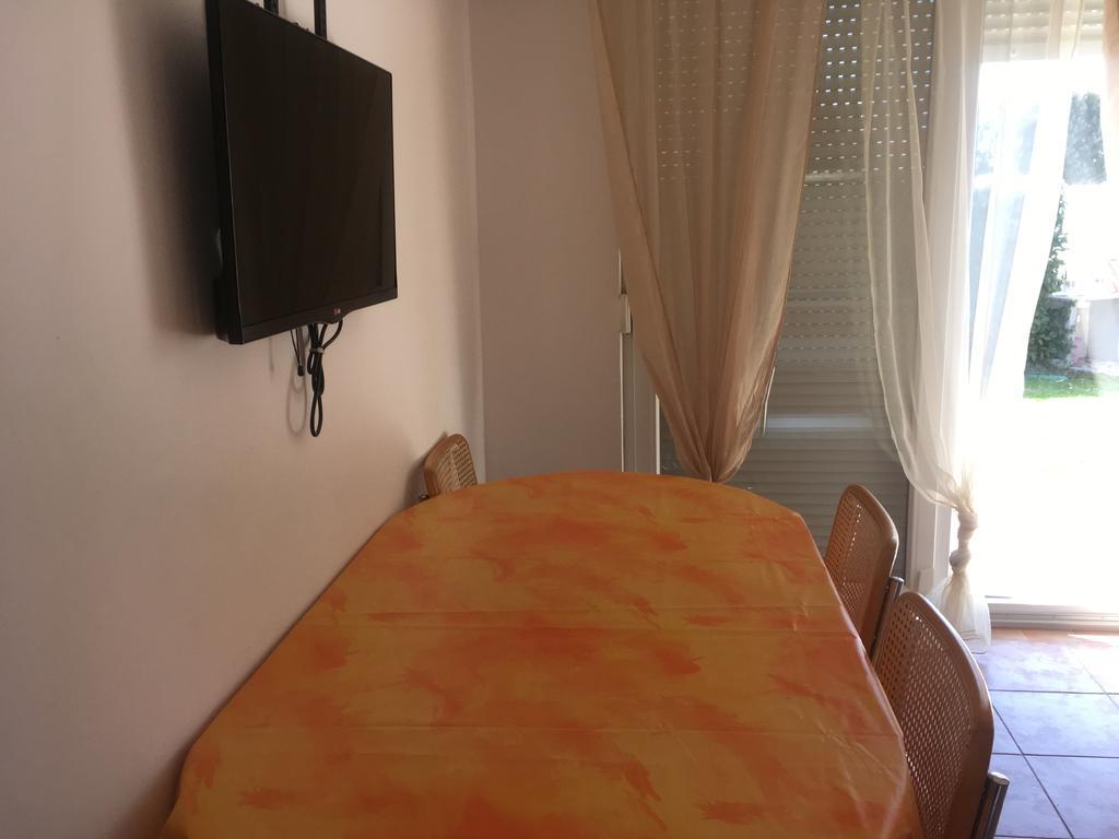 Apartments Lungomare Umag Exterior foto
