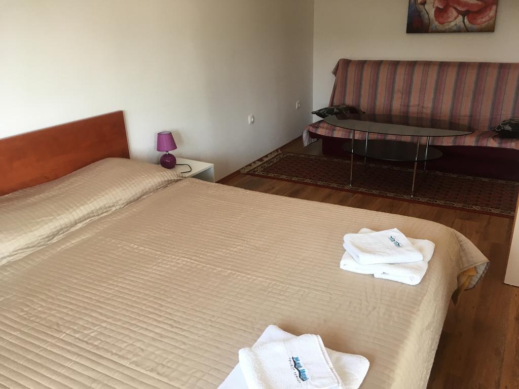 Apartments Lungomare Umag Exterior foto
